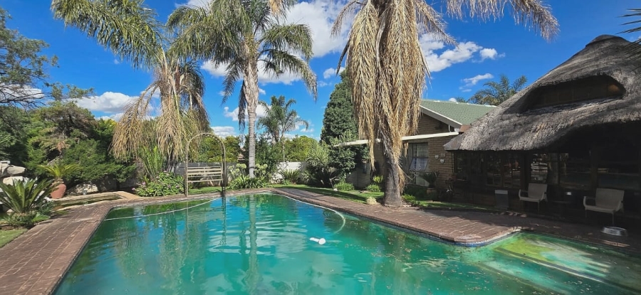 4 Bedroom Property for Sale in Doringkruin North West